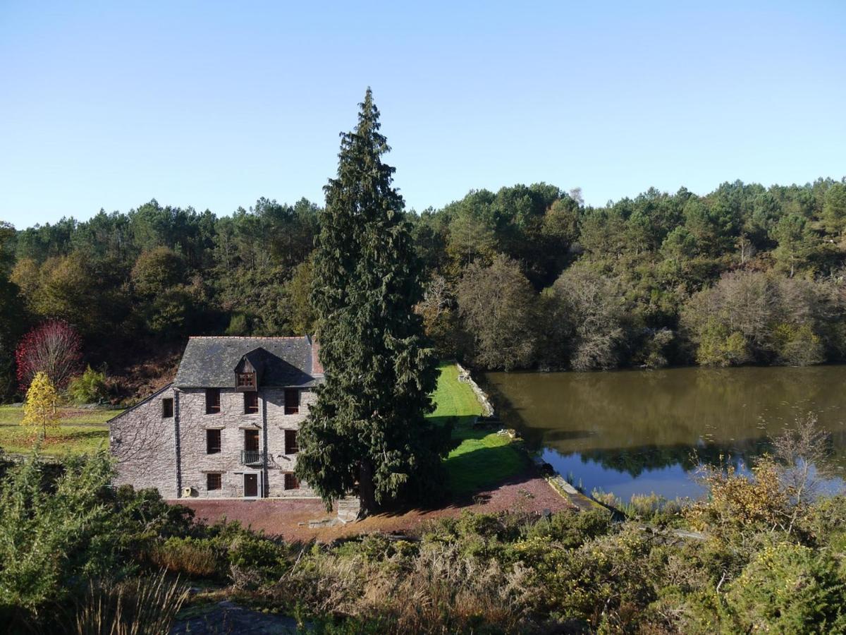 Moulin Menhirs & Zone Naturelle Protegee Saint-Just  Luaran gambar
